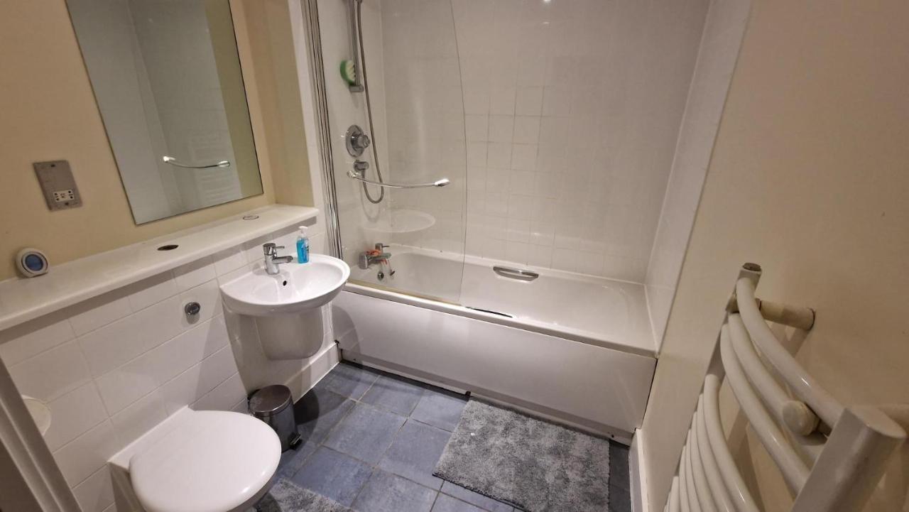 Two Bedroom Apartment, Birmingham City Centre B1 Екстер'єр фото